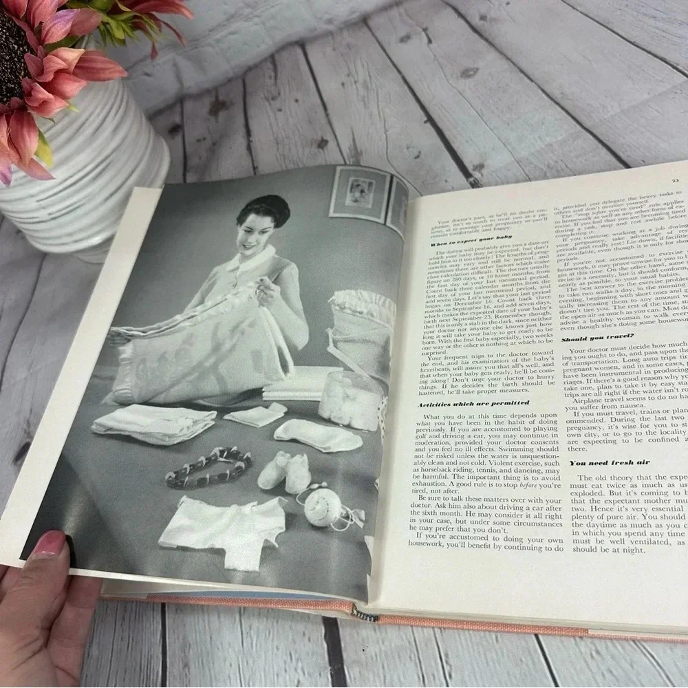 vintage better homes & gardens baby book 1951